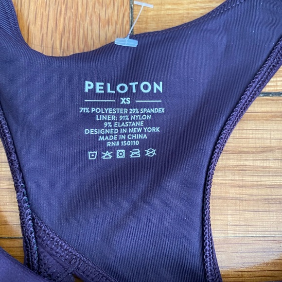 PELOTON Racerback Sports Bra Size XS Purple Athletic Yoga Running Cycling - Picture 2 of 5